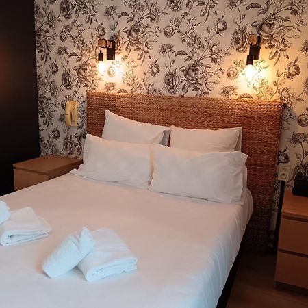 Hotel Du Chateau Alvignac Bagian luar foto
