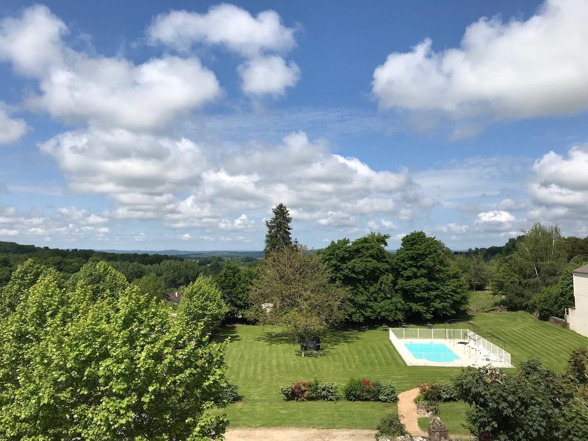 Hotel Du Chateau Alvignac Bagian luar foto